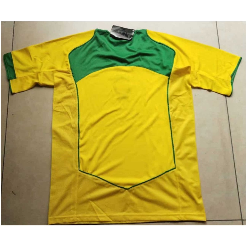 Maillot domicile rétro du Brésil 2004