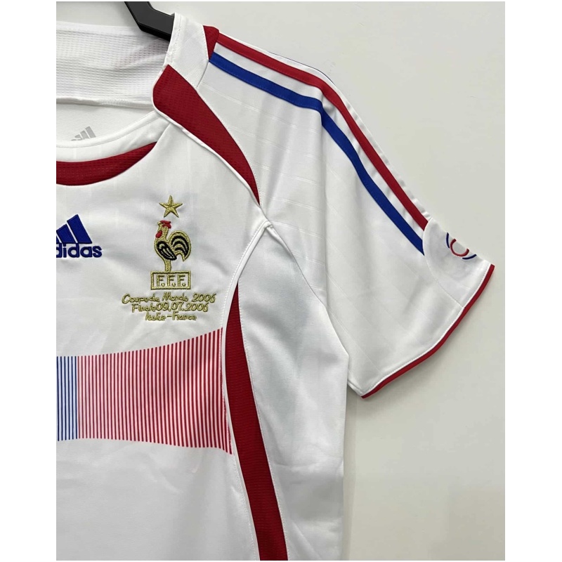 Maillot extérieur rétro de la France 2006