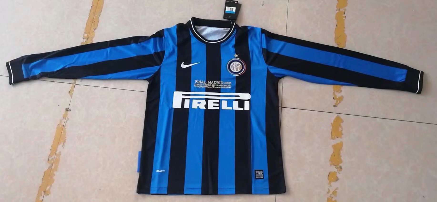 Maillot domicile rétro manches longues Inter Milan 2009/10