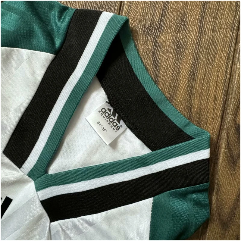 Maillot extérieur rétro de Liverpool 1993/95
