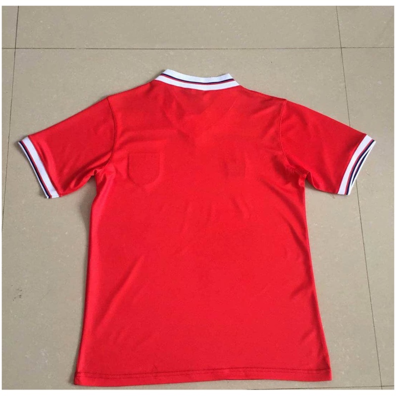 Maillot extérieur rétro de l’Angleterre 1980