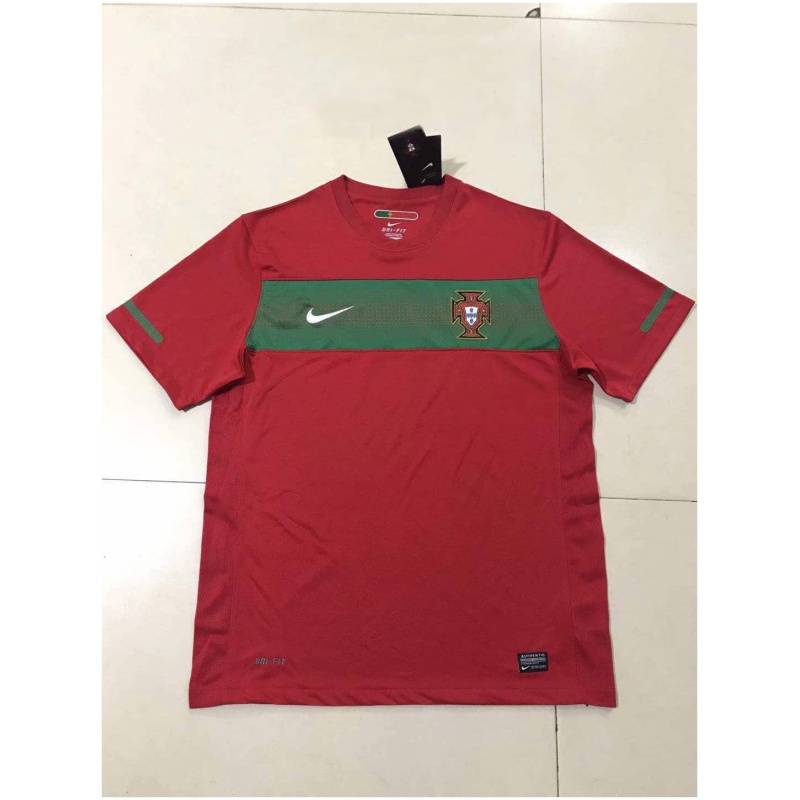Maillot domicile rétro du Portugal 2010