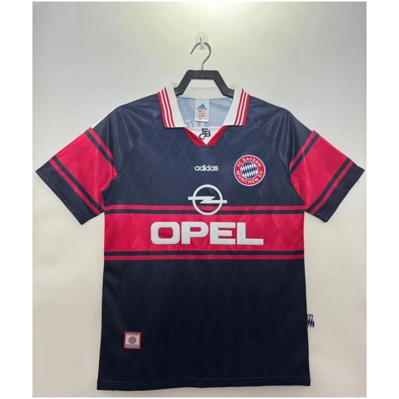 Maillot domicile rétro du Bayern Munich 1997/99