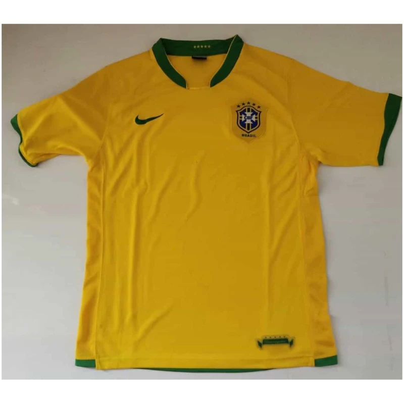 Maillot domicile rétro du Brésil 2006