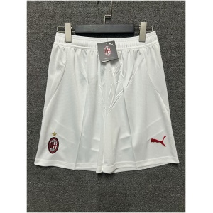 Short domicile de l'AC Milan 2024/25