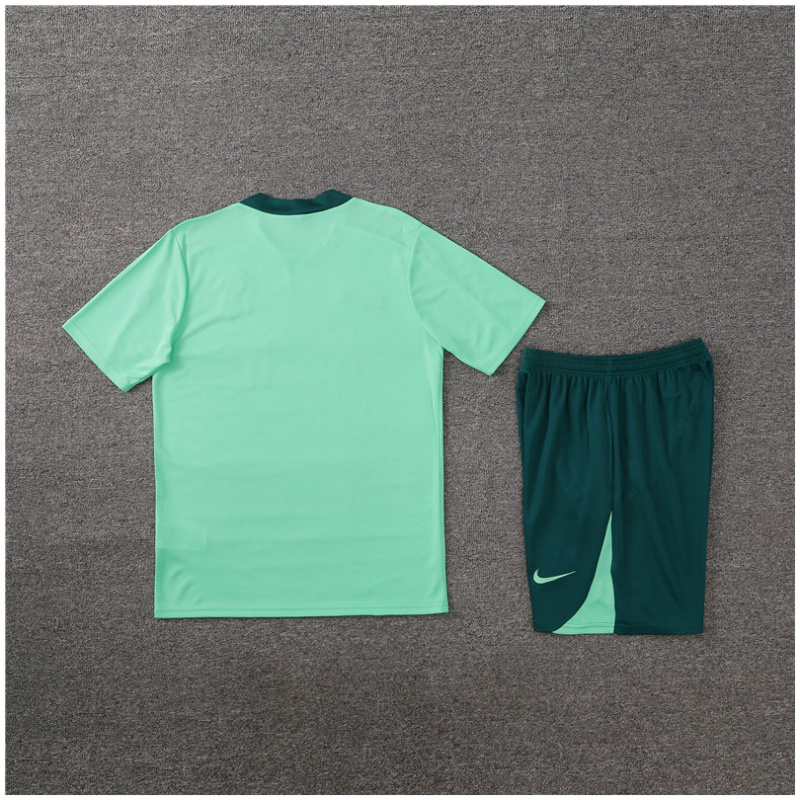Tenue d’entraînement courte pour enfants Tottenham Hotspur vert clair 2024/25