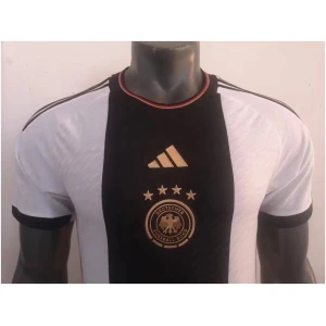 Maillot domicile authentique de l'Allemagne pour la Coupe du Monde de la FIFA Qatar 2022 - joueur