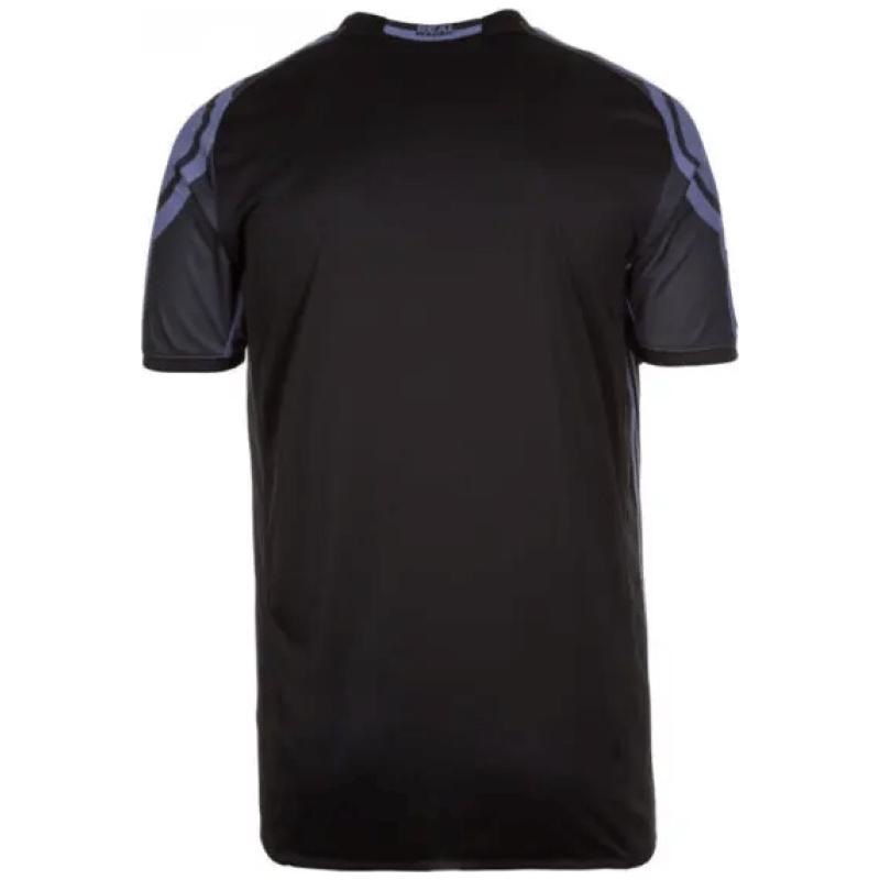Maillot rétro troisième de Real Madrid 2016/17