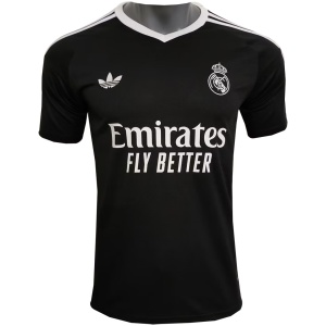 Maillot noir de gardien de but du Real Madrid 2024/25