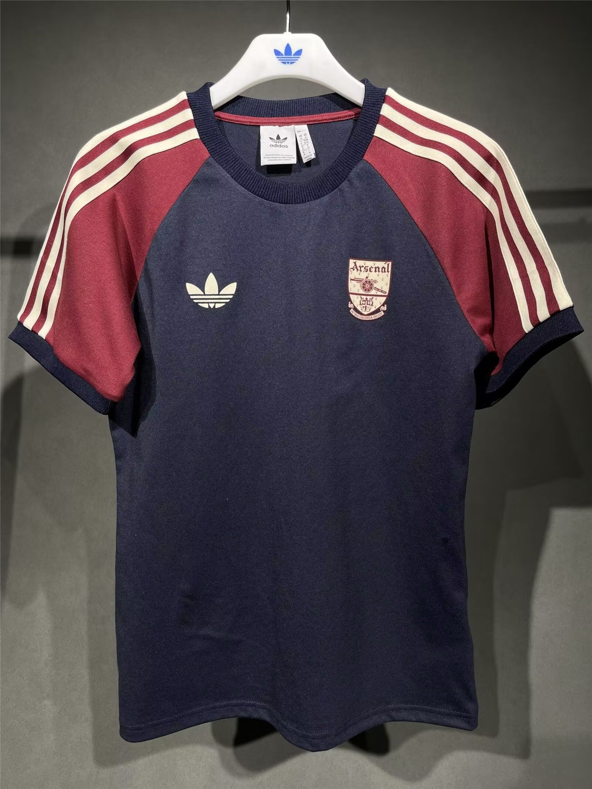 Maillot Arsenal Adidas Originals 3 Bandes en Pur Coton Marine 2024/25 – joueur