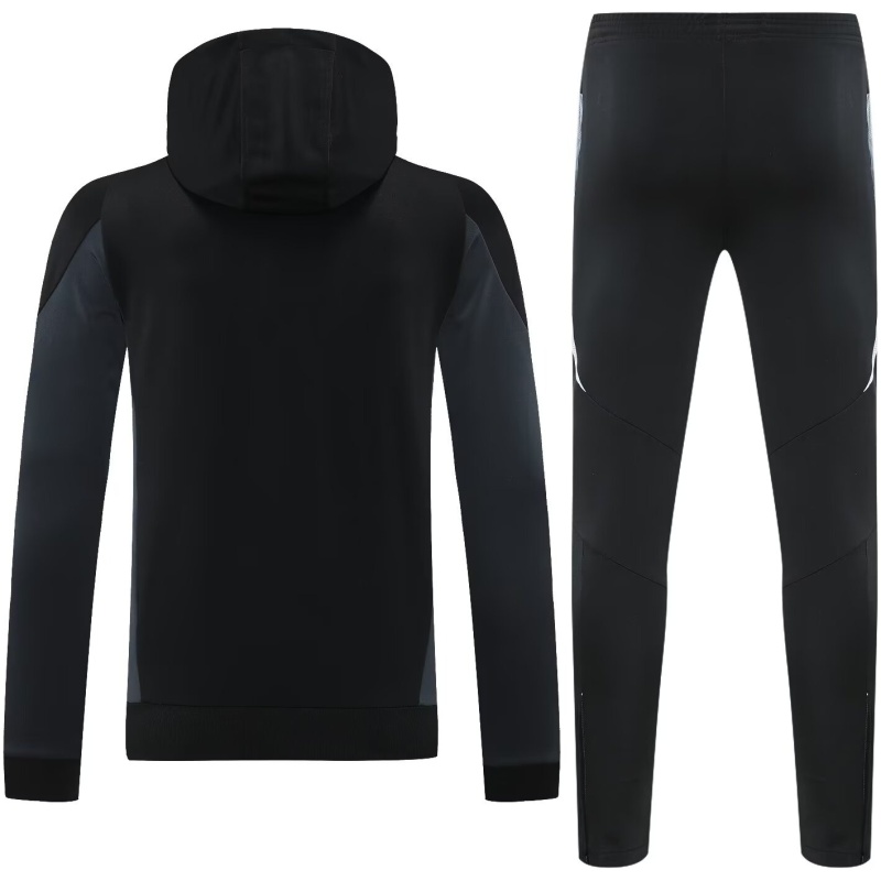 Tenue d’entraînement Manchester United : Sweat à capuche + Pantalon Noir 2024/25