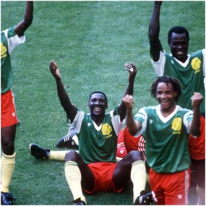 Maillot domicile rétro Cameroun 1990
