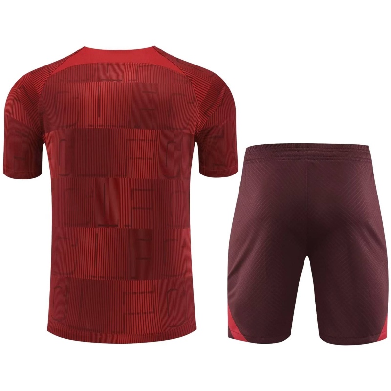 Tenue d’entraînement courte de Liverpool Bordeaux 2023/24