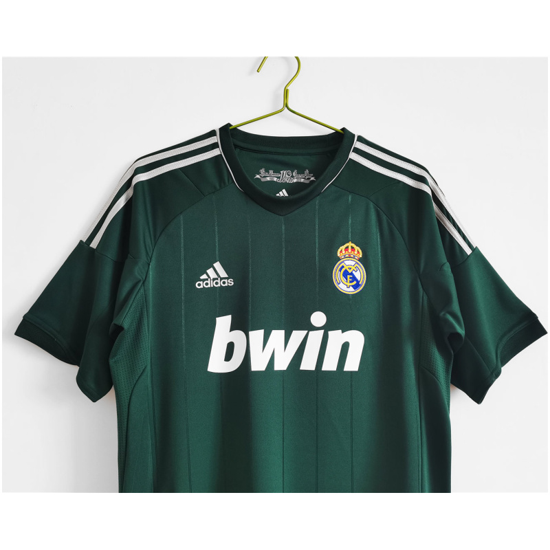 Maillot third rétro du Real Madrid 2012/13