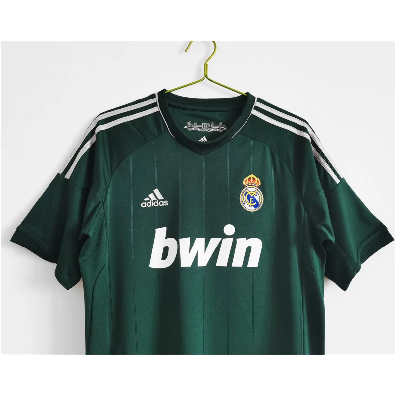 Maillot third rétro du Real Madrid 2012/13