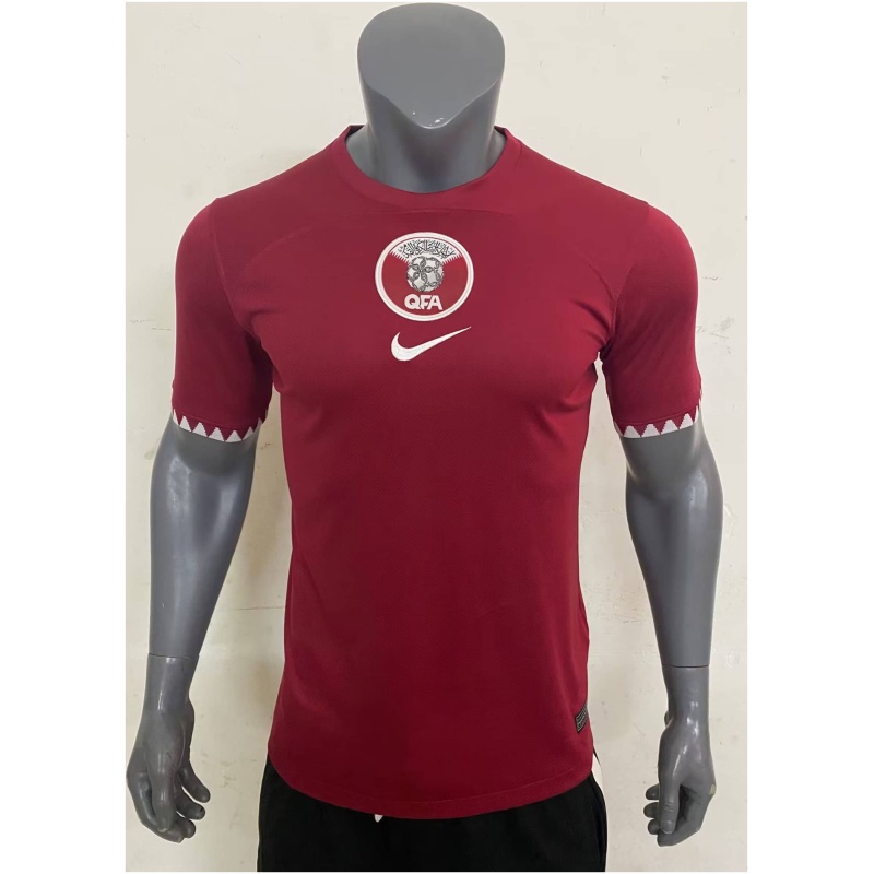 Maillot Domicile du Qatar Coupe du Monde de la FIFA 2022 au Qatar