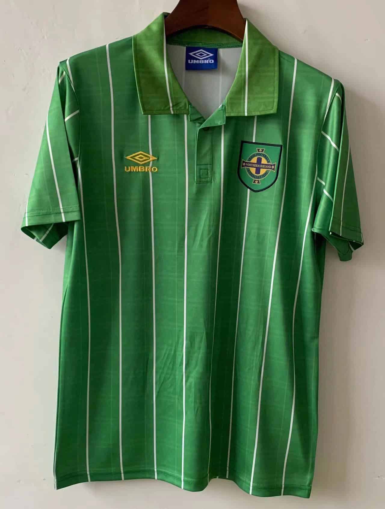 Maillot domicile rétro d’Irlande du Nord 1992