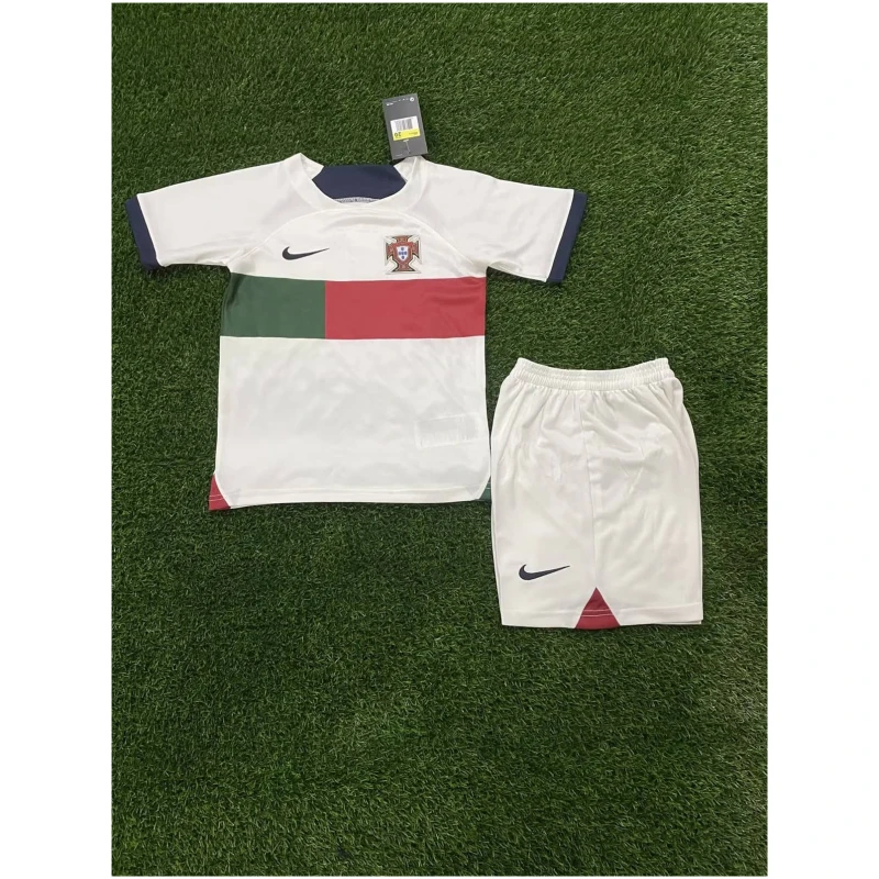 Maillot extérieur des enfants du Portugal pour la Coupe du Monde de la FIFA 2022 au Qatar