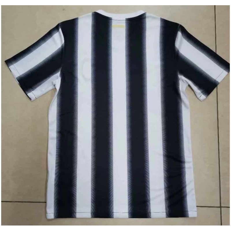 Maillot Domicile Rétro de la Juventus 2011/12
