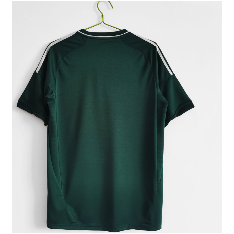Maillot third rétro du Real Madrid 2012/13