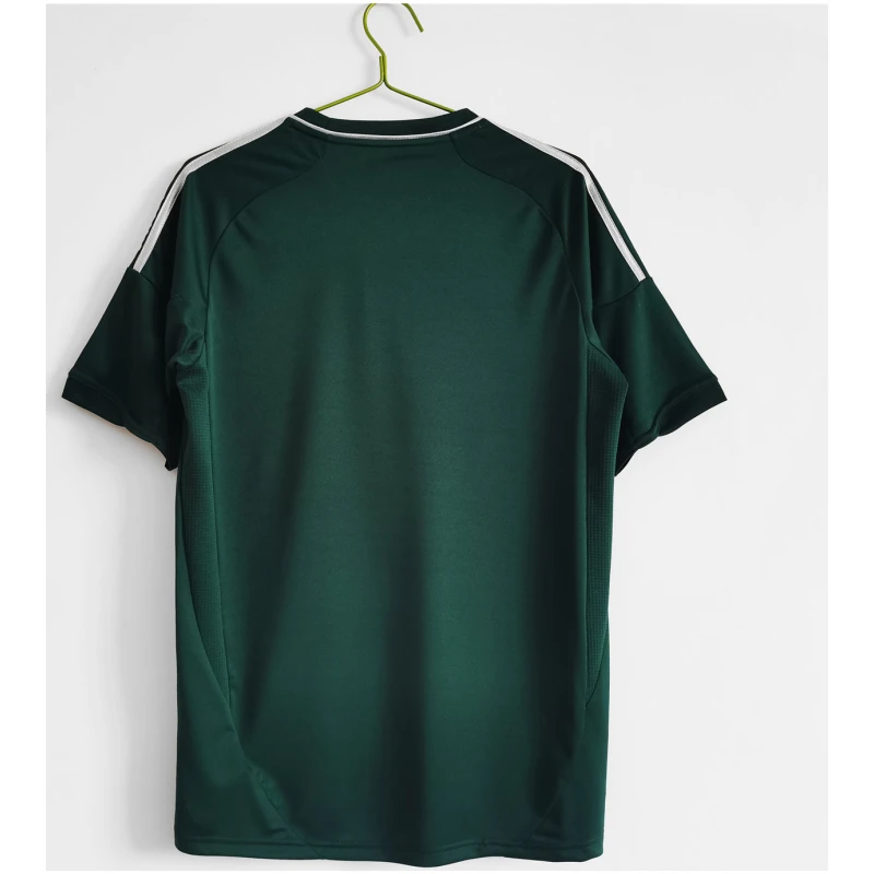 Maillot third rétro du Real Madrid 2012/13