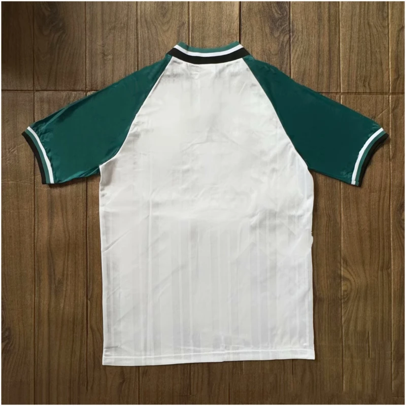 Maillot extérieur rétro de Liverpool 1993/95