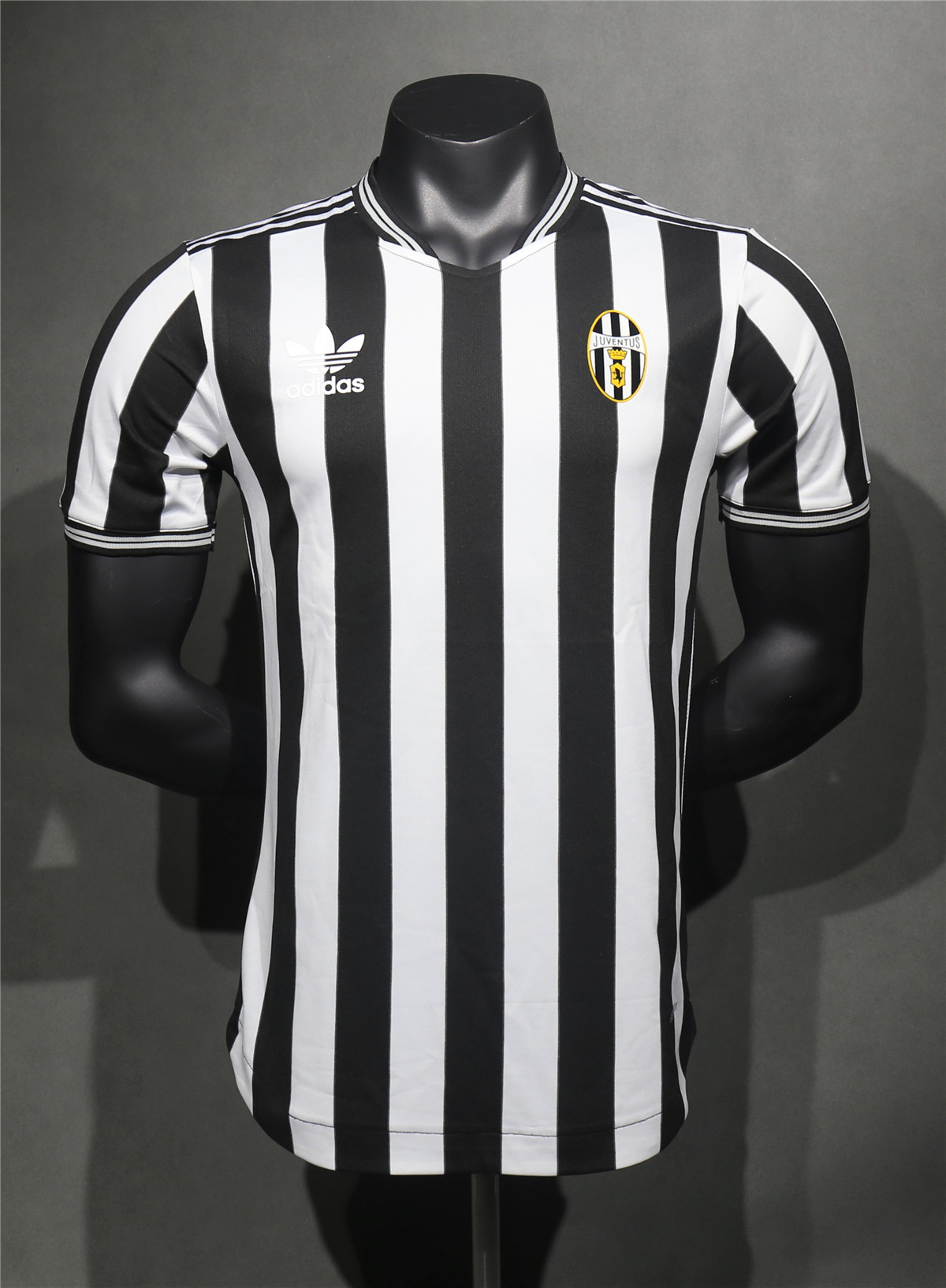 Maillot Authentique Édition Classique Juventus 2024/25 – joueur