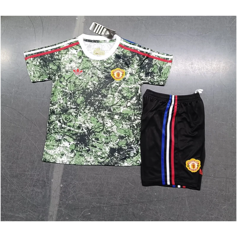 Maillot spécial vert pour enfants de Manchester United 2024/25