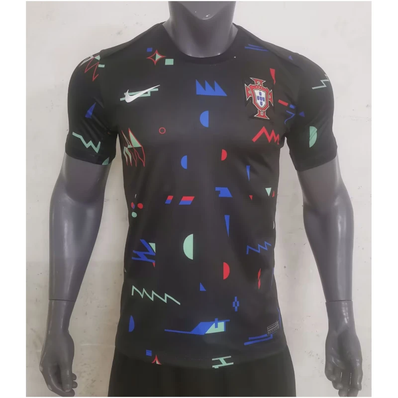 Maillot d’entraînement noir pré-joueur Portugal 2024