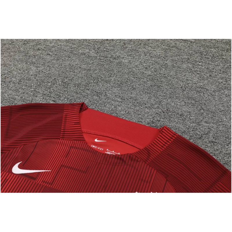 Tenue d’entraînement courte de Liverpool Bordeaux 2023/24
