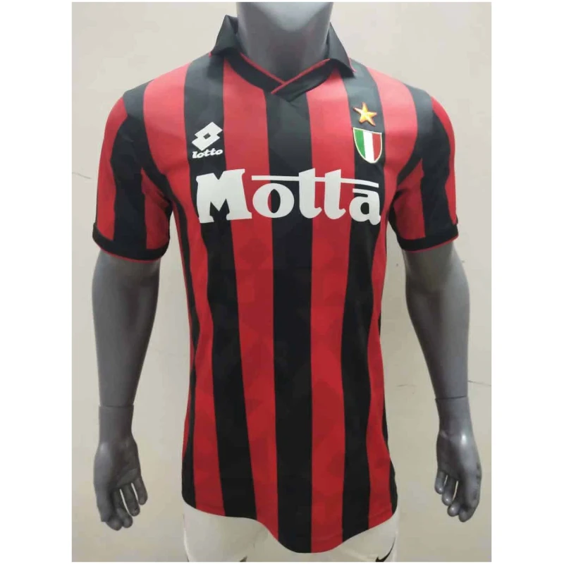 Maillot Domicile Rétro de l’AC Milan 1993/1994
