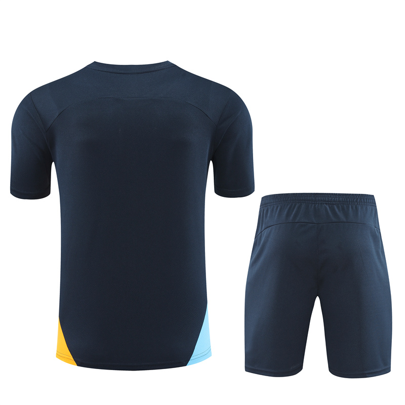 Tenue d’entraînement courte de l’Olympique de Marseille Royal 2024/25