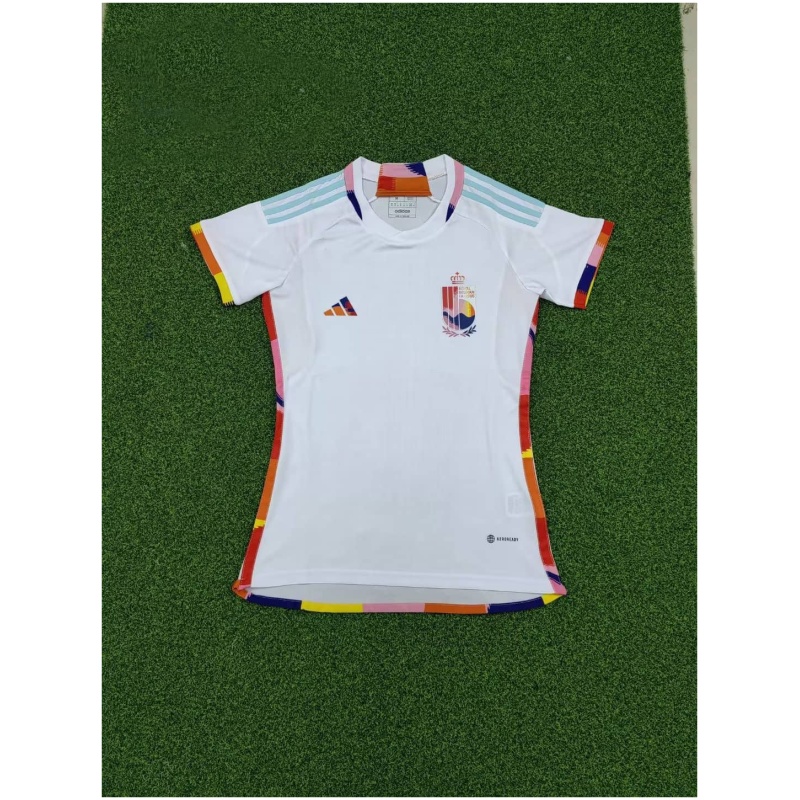Maillot extérieur de la Belgique pour femmes, Coupe du Monde de la FIFA Qatar 2022