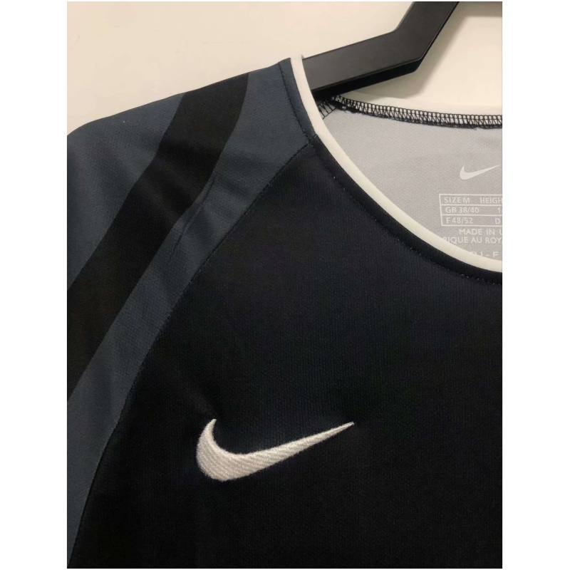 Maillot rétro third du PSG 2001