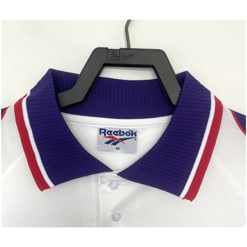 Maillot extérieur rétro de l’ACF Fiorentina 1995/96