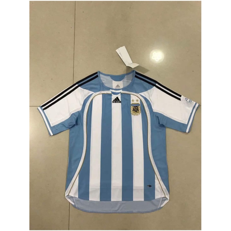 Maillot domicile rétro de l’Argentine 2006