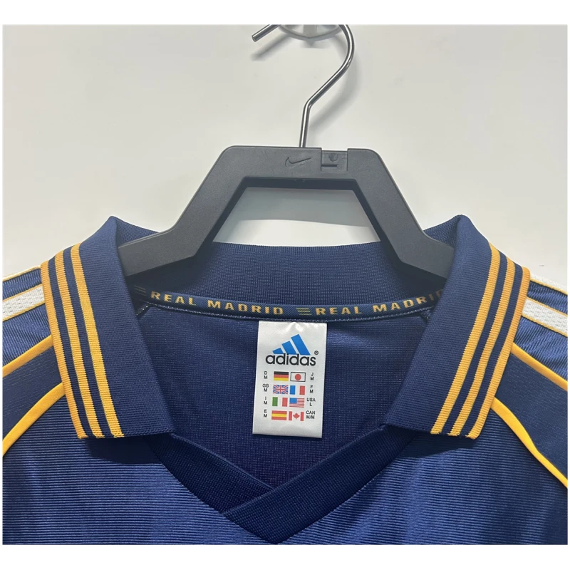 Maillot Third Rétro du Real Madrid 1998/2000