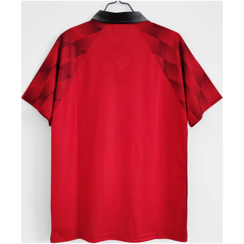 Maillot domicile rétro de Manchester United 1996/97