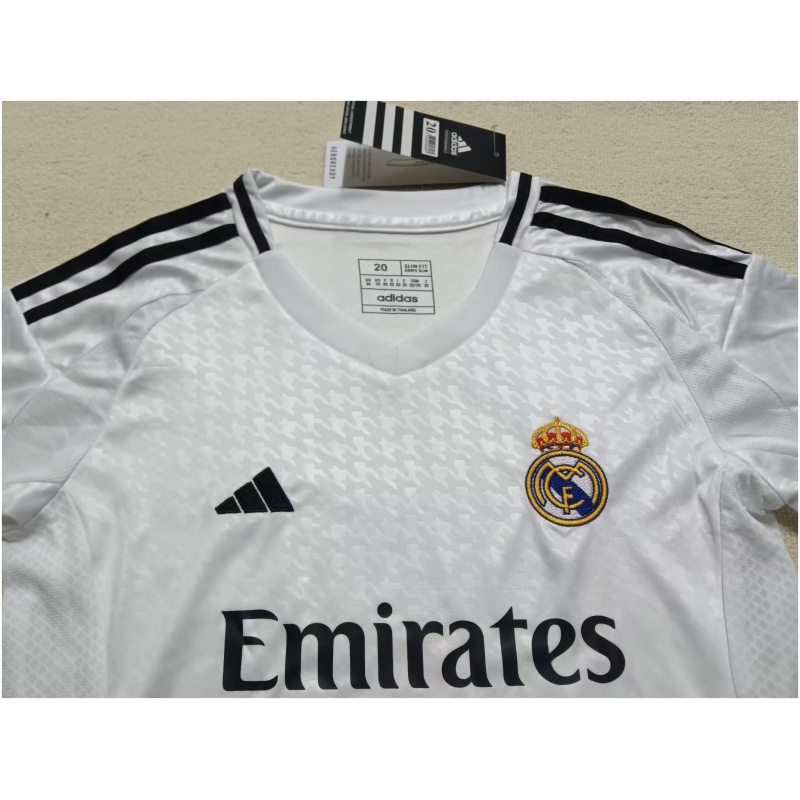 Maillot domicile enfants du Real Madrid 2024/25