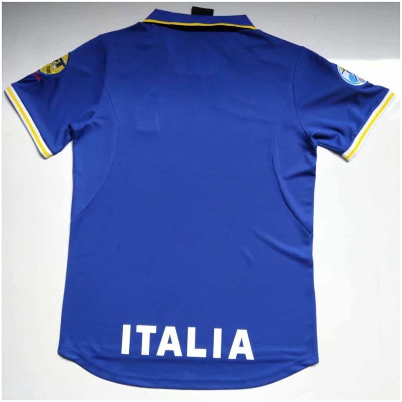Maillot domicile rétro de l’Italie 1996