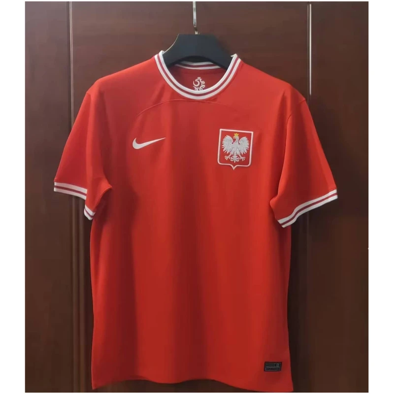 Maillot extérieur de la Pologne pour la Coupe du Monde de la FIFA 2022 au Qatar
