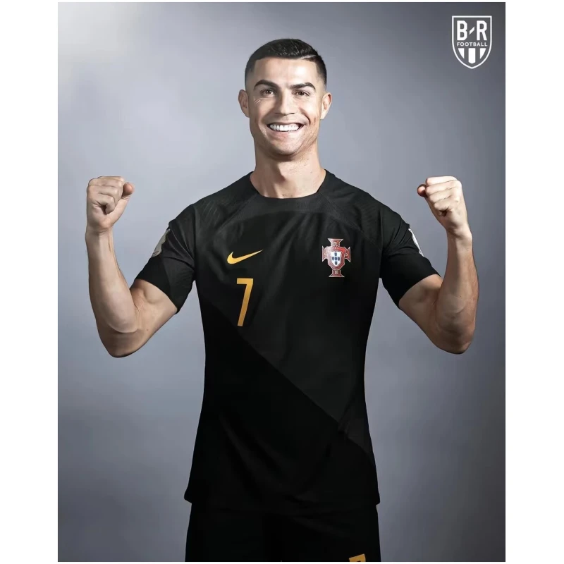 Édition spéciale maillot noir du Portugal 2024