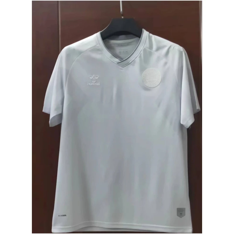 Maillot extérieur du Danemark pour la Coupe du Monde de la FIFA Qatar 2022