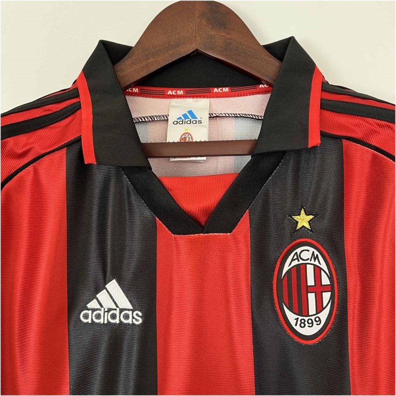 Maillot domicile rétro de l’AC Milan 1998/99