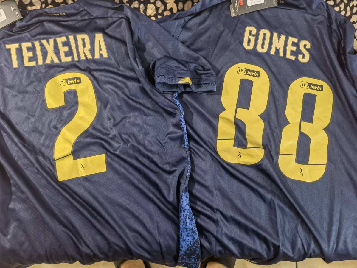 Maillot Domicile Bébé Brésil Coupe du Monde de la FIFA Qatar 2022 photo review