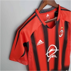 Maillot domicile rétro de l'AC Milan 2004/05