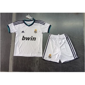 Maillot domicile rétro enfant du Real Madrid 2012/13