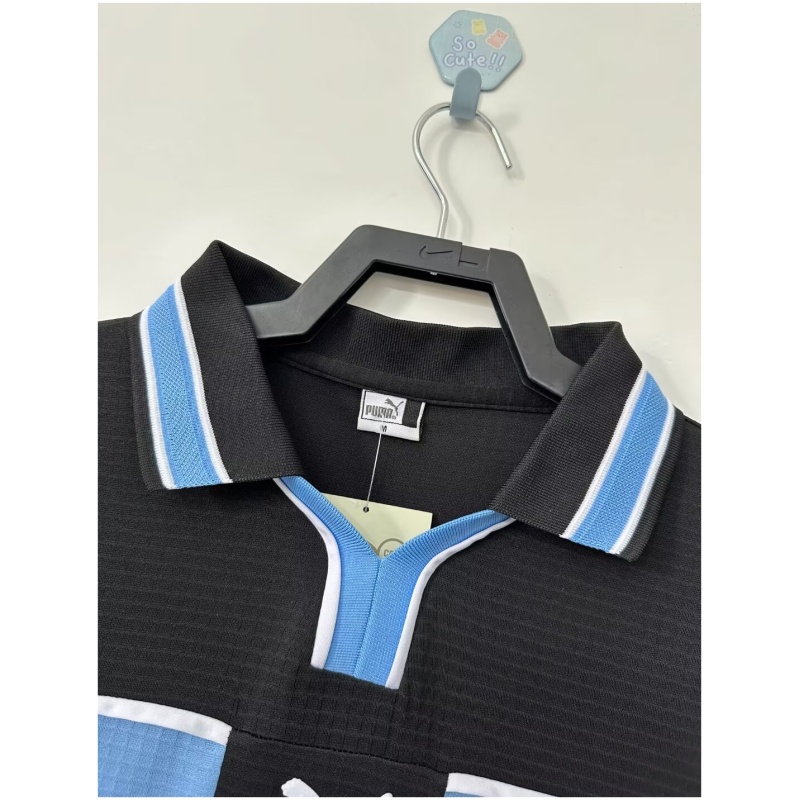 Maillot extérieur rétro de la S.S. Lazio 1998/99