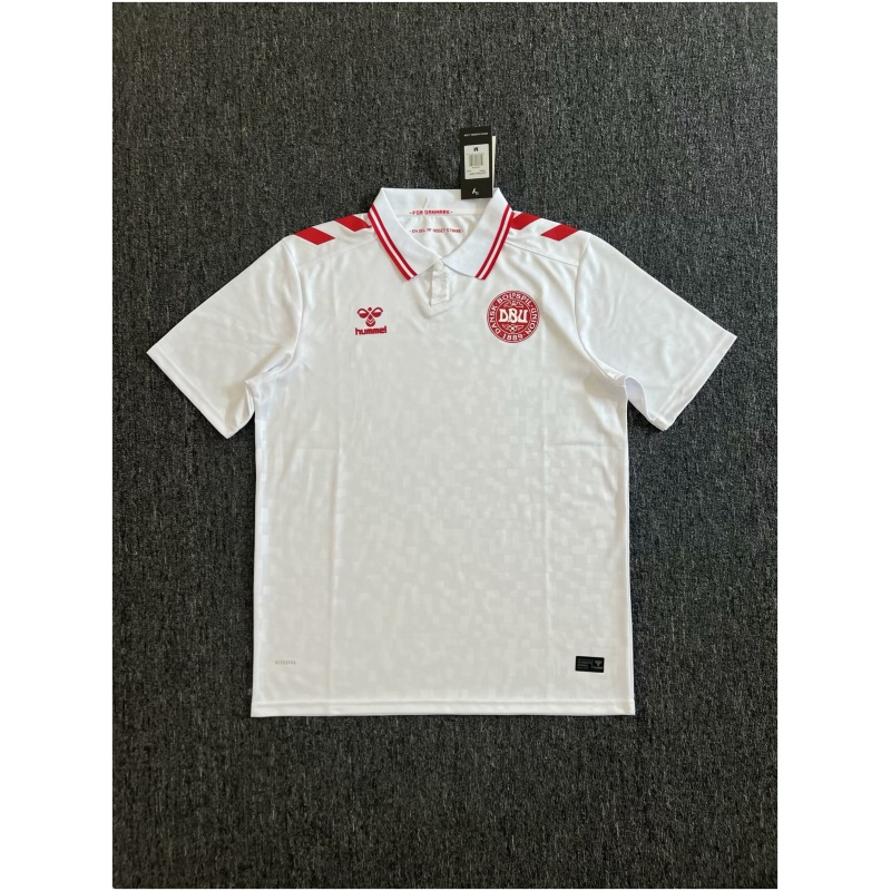 Maillot extérieur du Danemark 2024