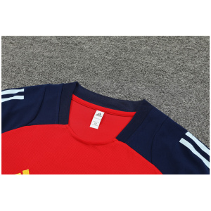 Ensemble d'entraînement court de l'Espagne rouge 2024